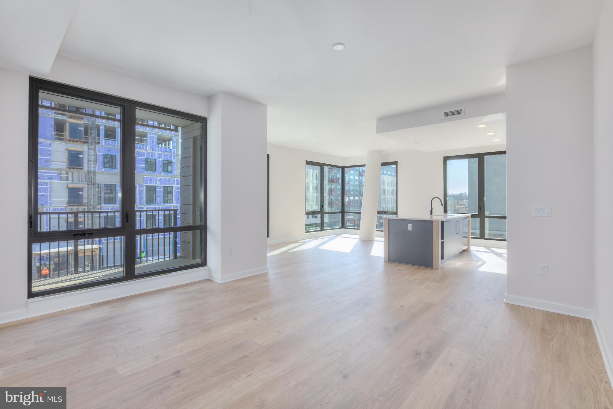 FALLS CHURCH CITY - Residential