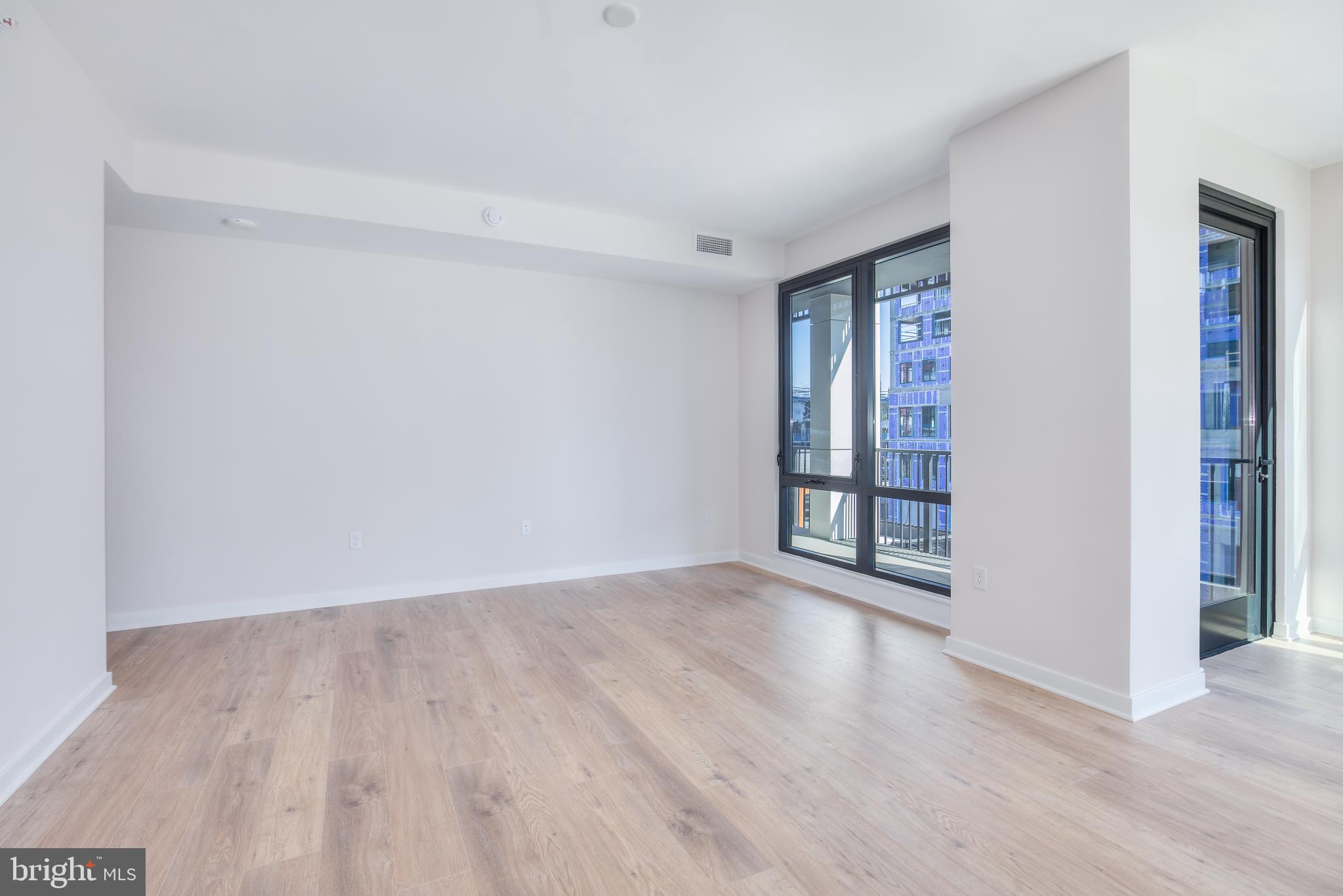 FALLS CHURCH CITY - Residential