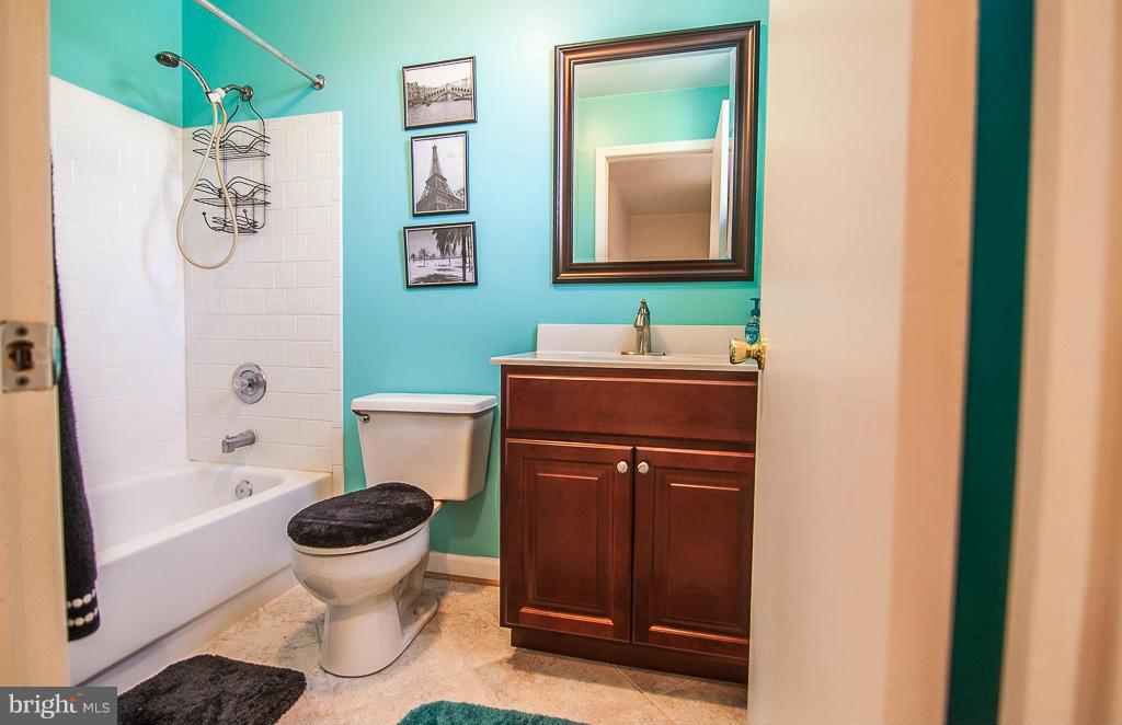 BLOOMINGDALE HEIGHTS - Residential