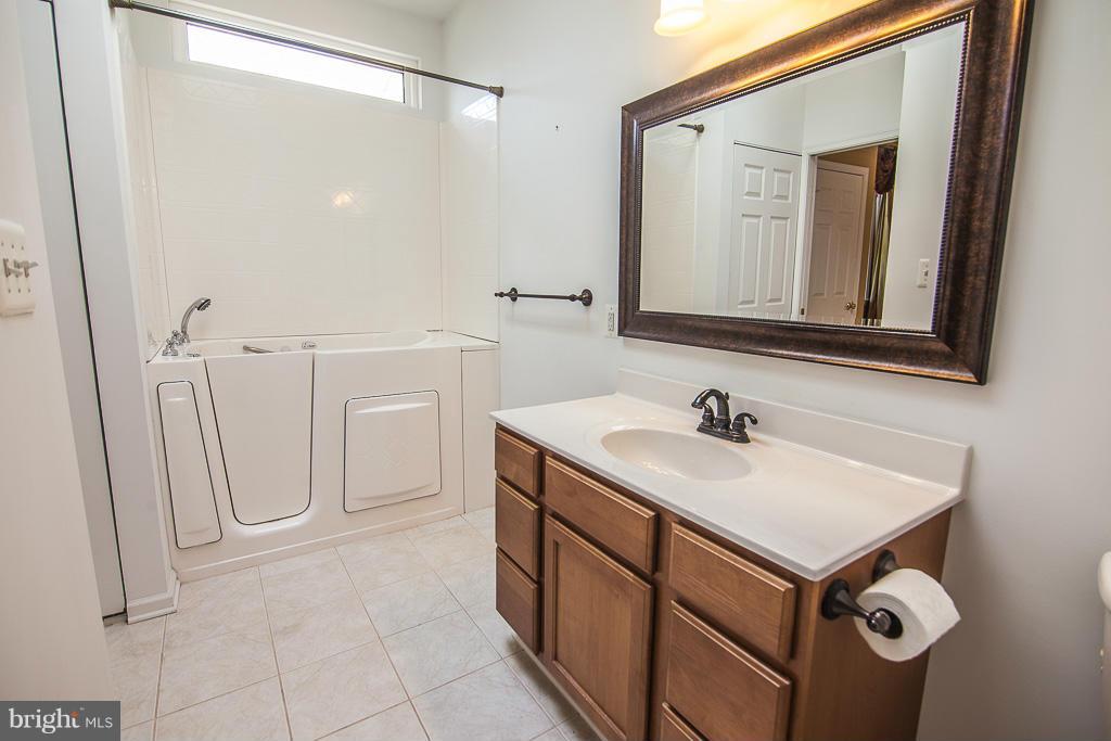 BLOOMINGDALE HEIGHTS - Residential