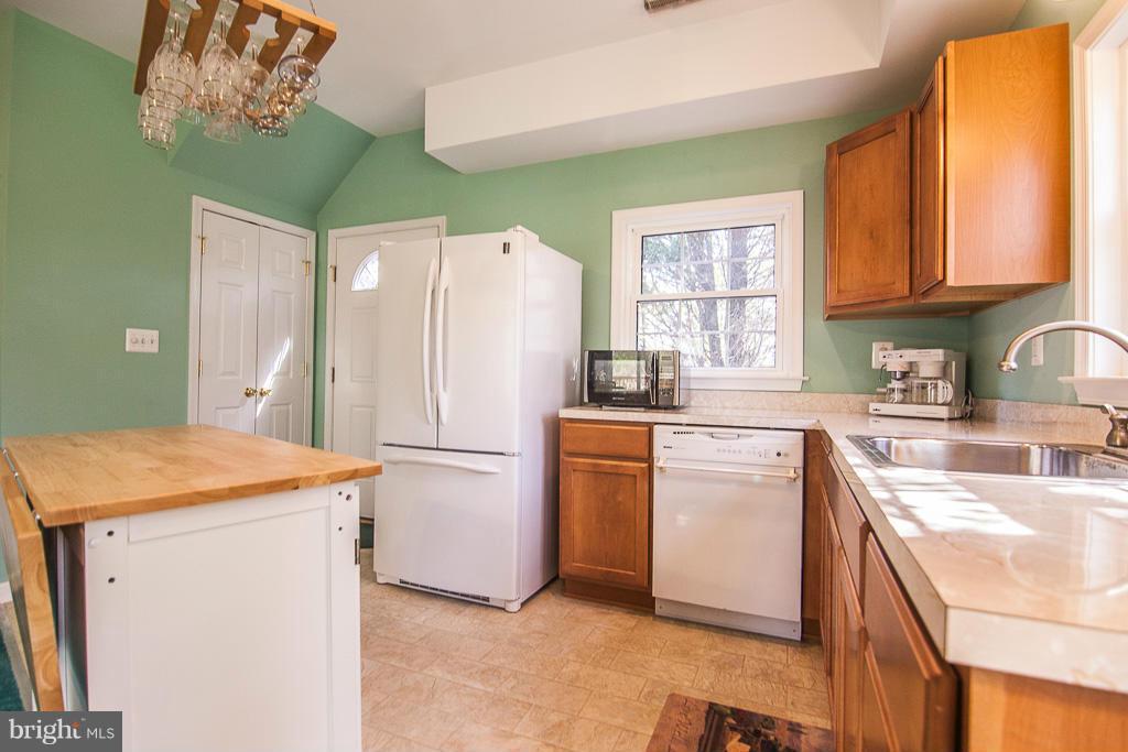 BLOOMINGDALE HEIGHTS - Residential