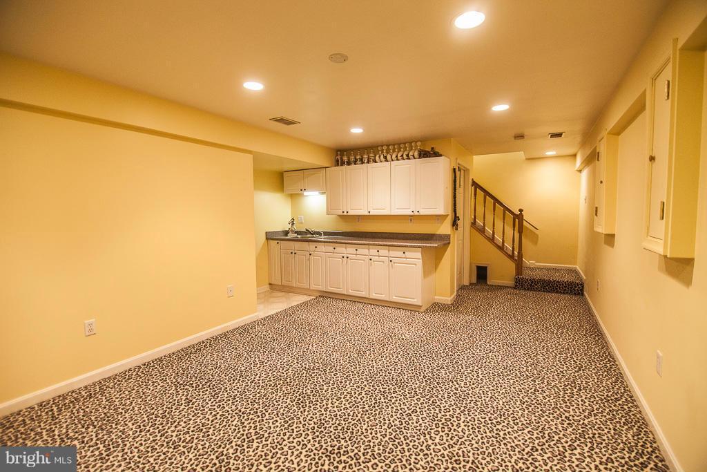 BLOOMINGDALE HEIGHTS - Residential