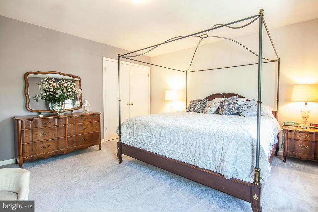 BLOOMINGDALE HEIGHTS - Residential