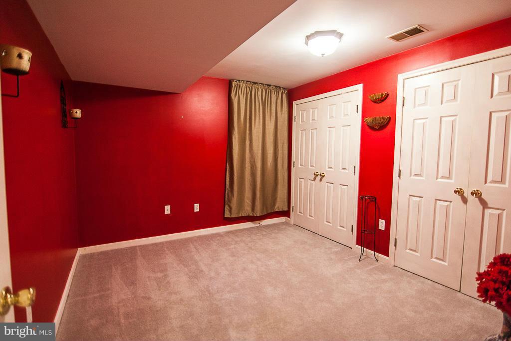 BLOOMINGDALE HEIGHTS - Residential