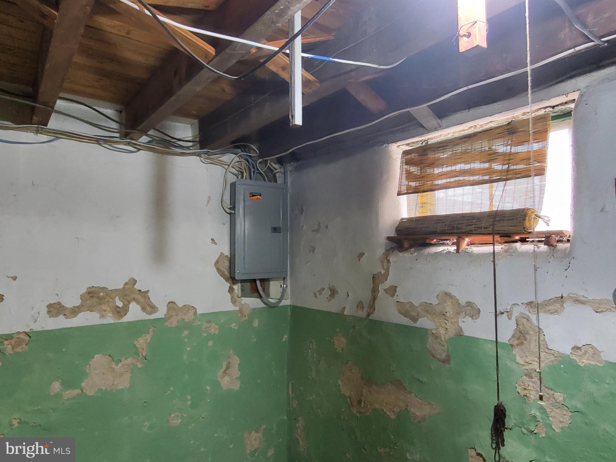 FOX CHASE MANOR - Residential