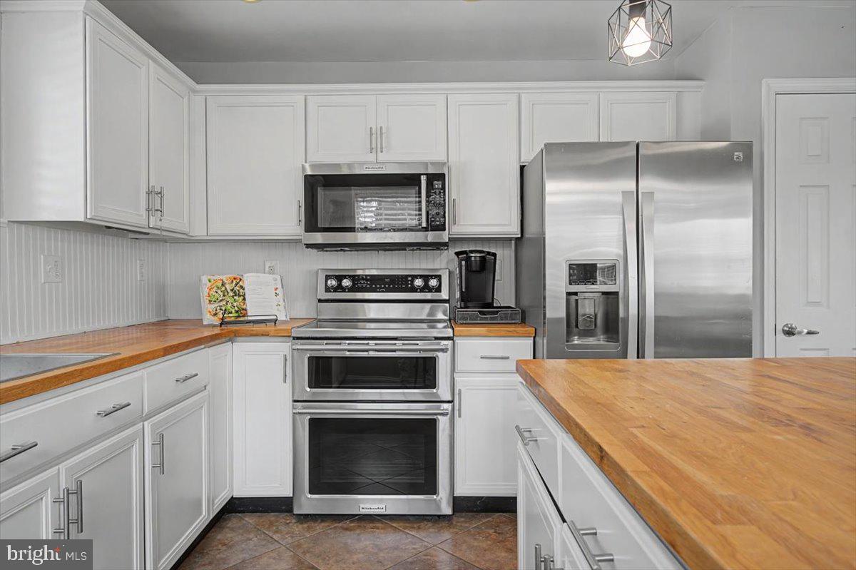 MISTY VALE FARM - Residential