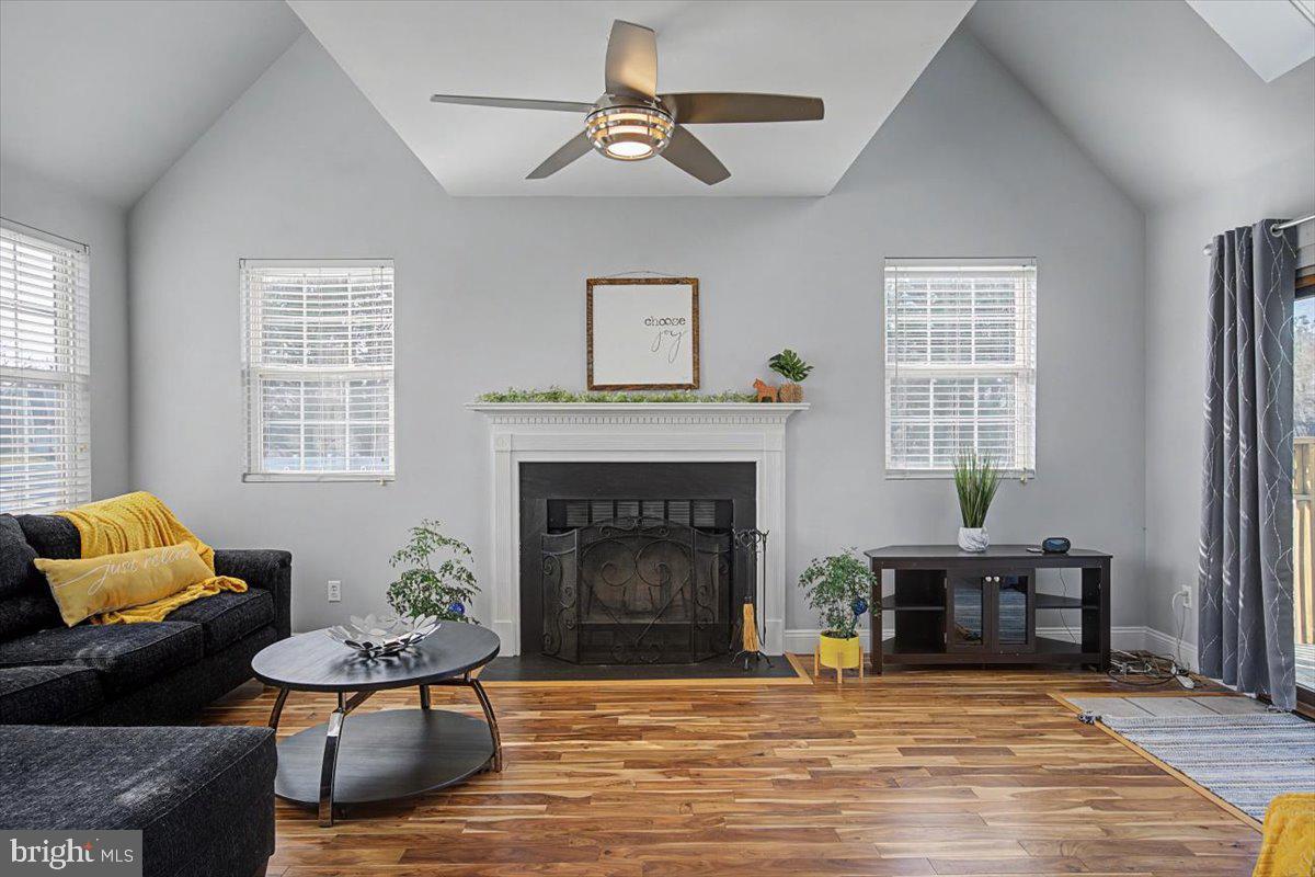 MISTY VALE FARM - Residential