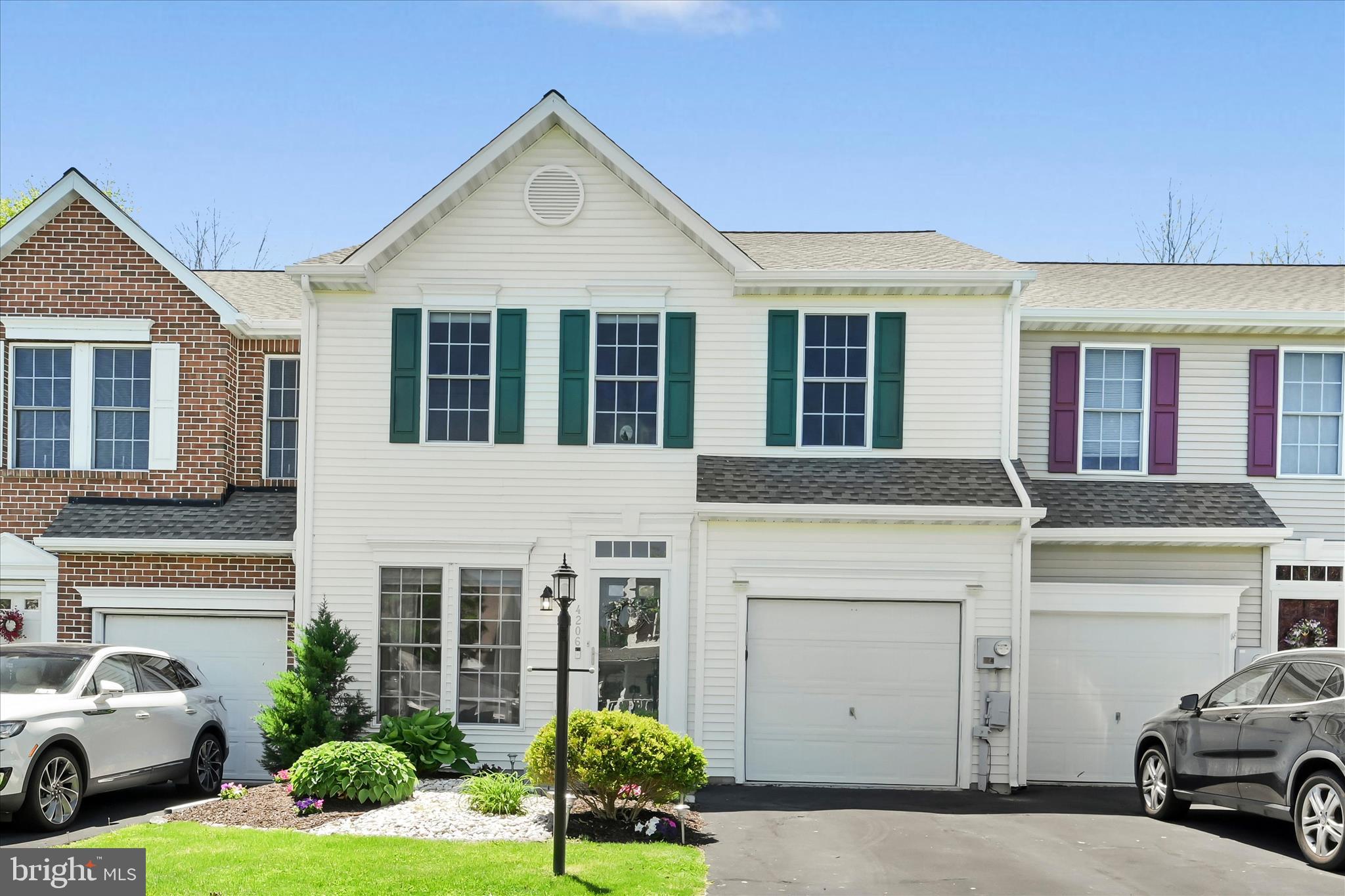 BROOKSIDE - Residential