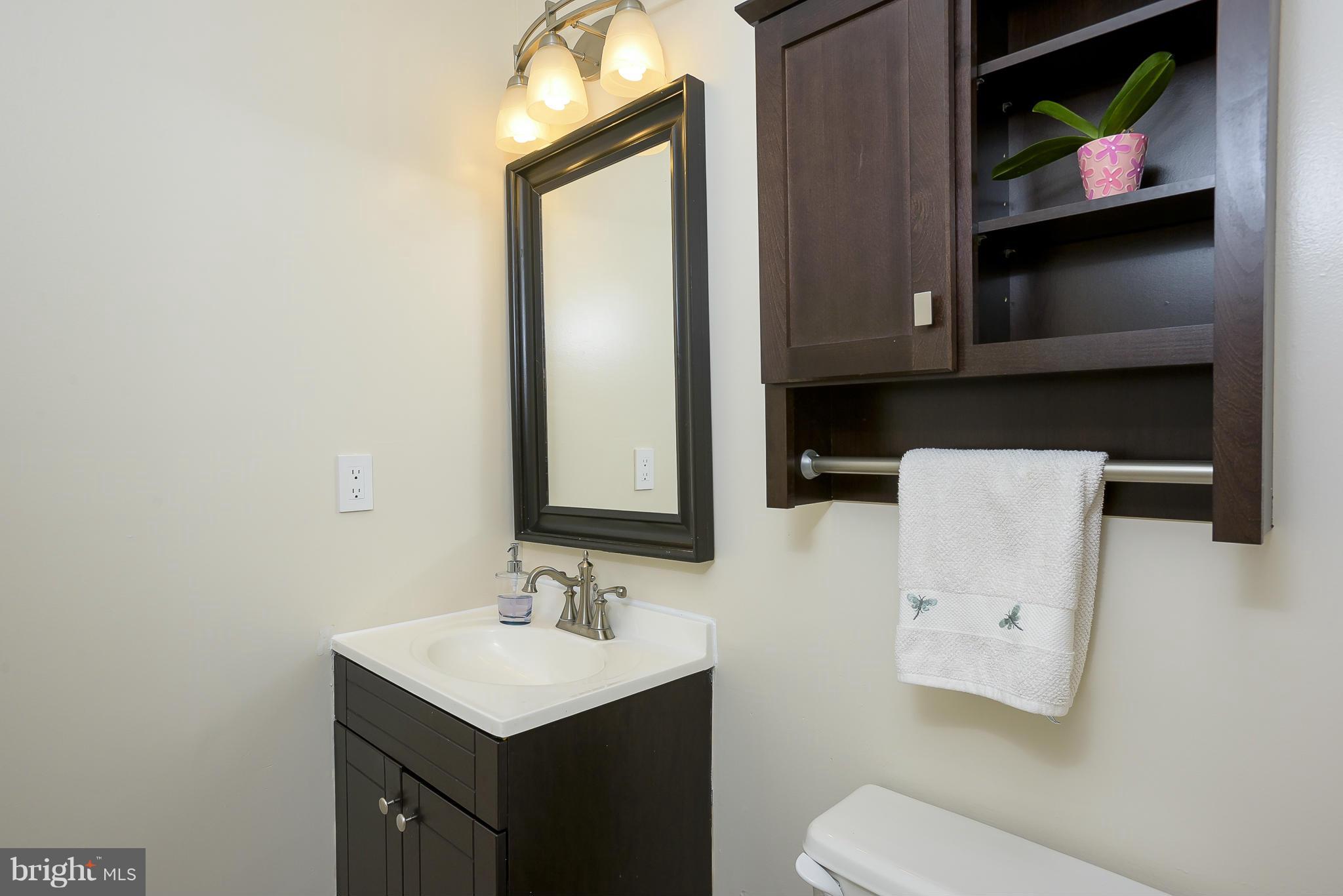 ELIZABETHS LANDING - Residential