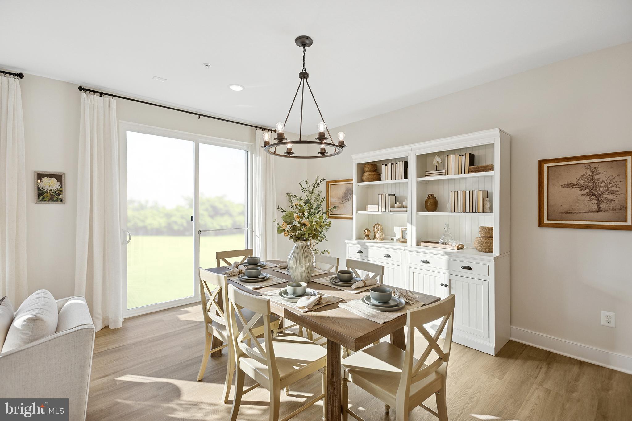 MAGNOLIA HILL - Residential