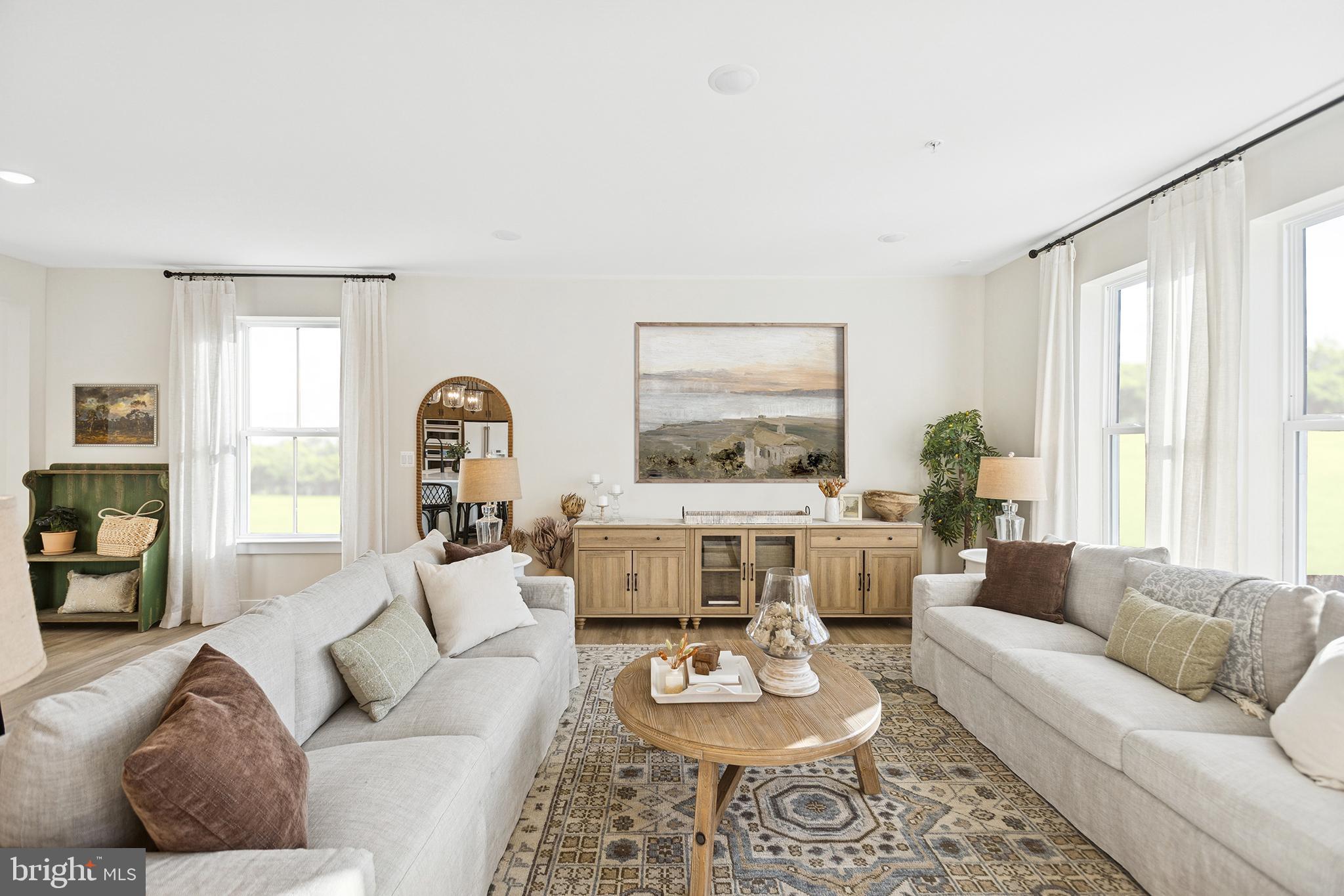 MAGNOLIA HILL - Residential