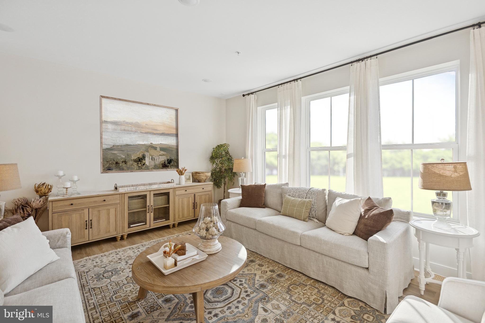 MAGNOLIA HILL - Residential