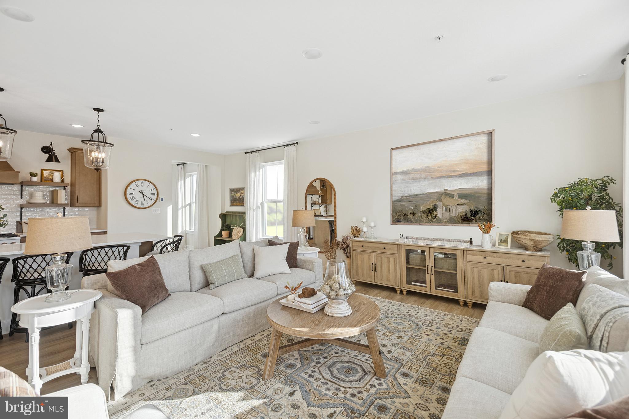 MAGNOLIA HILL - Residential