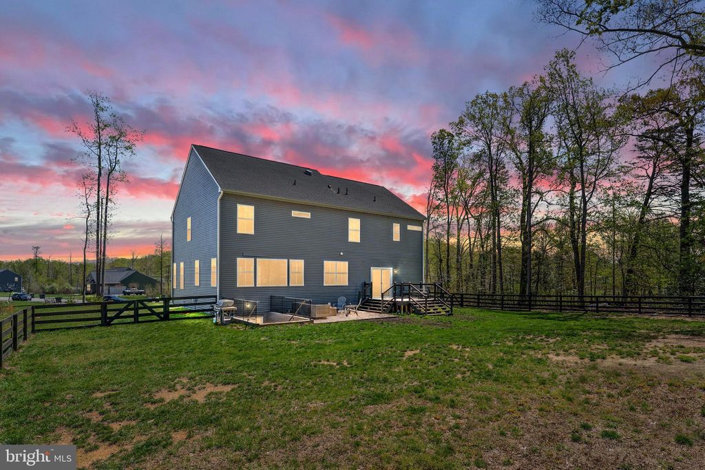 Photo of 191 Moffett Lane, FREDERICKSBURG, VA 22406 (MLS # VAST2049396)
