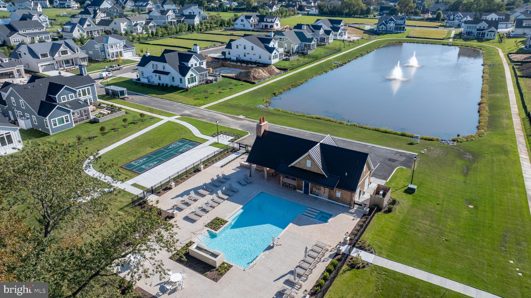 OLDE TOWN - Residential