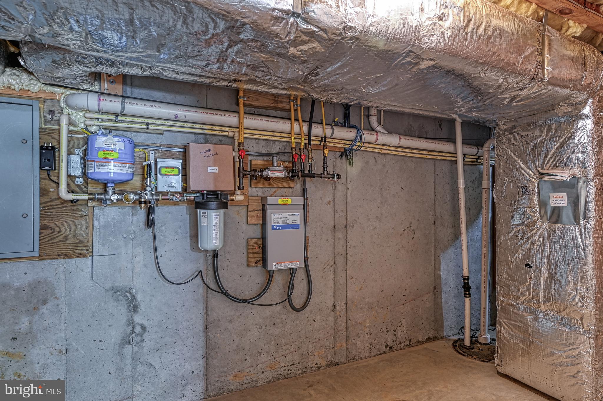 SHOREWOOD - Residential