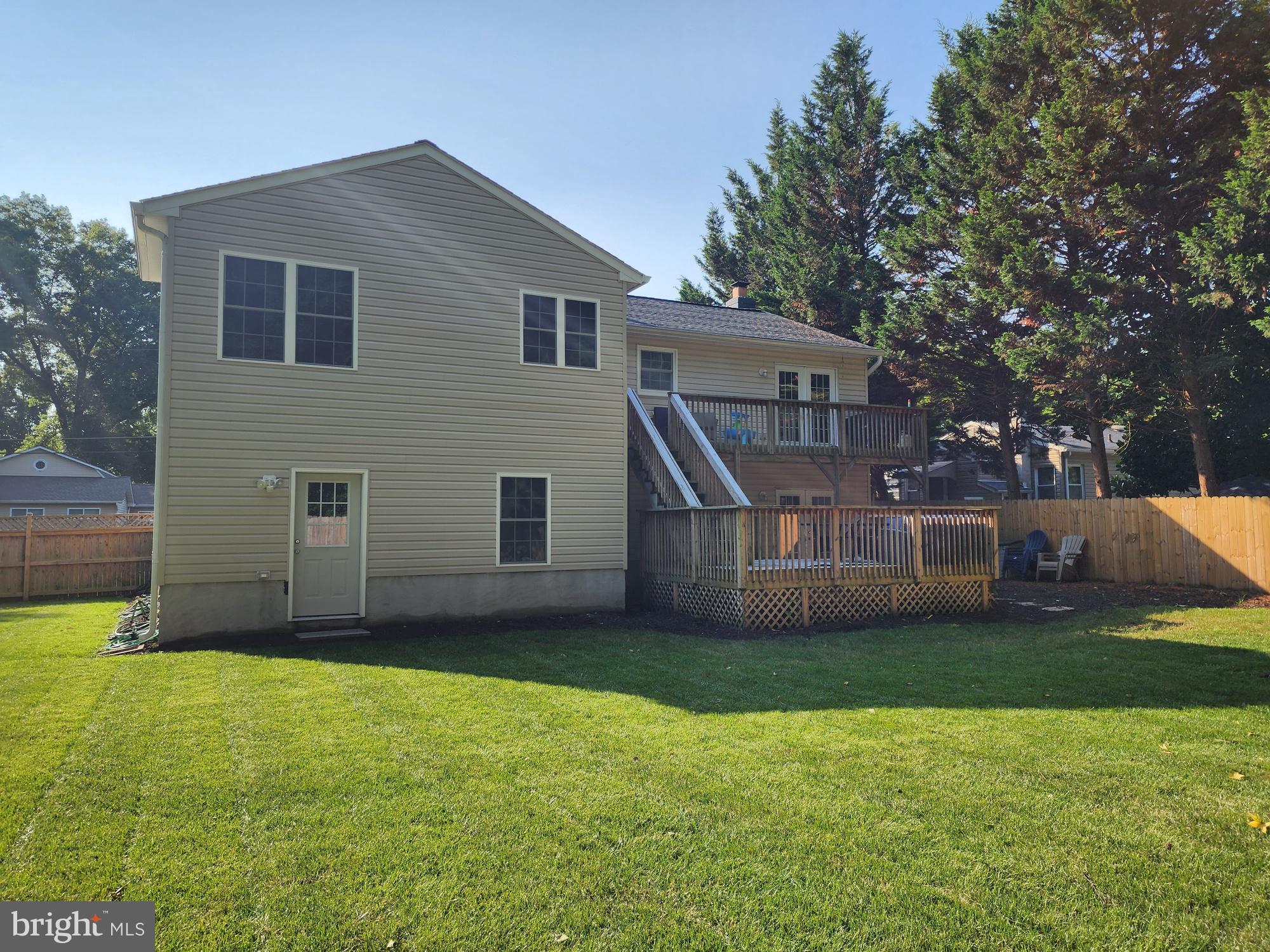 PARADISE BEACH - Residential