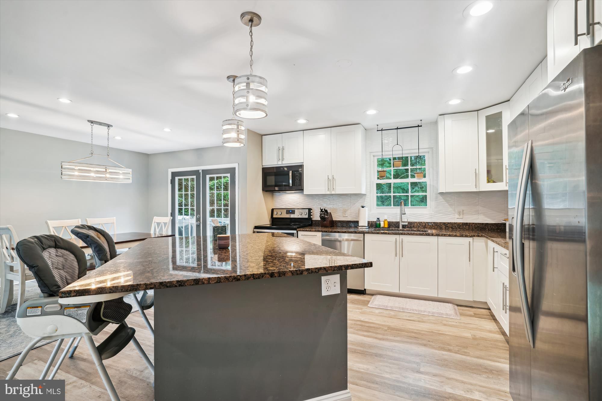 PARADISE BEACH - Residential