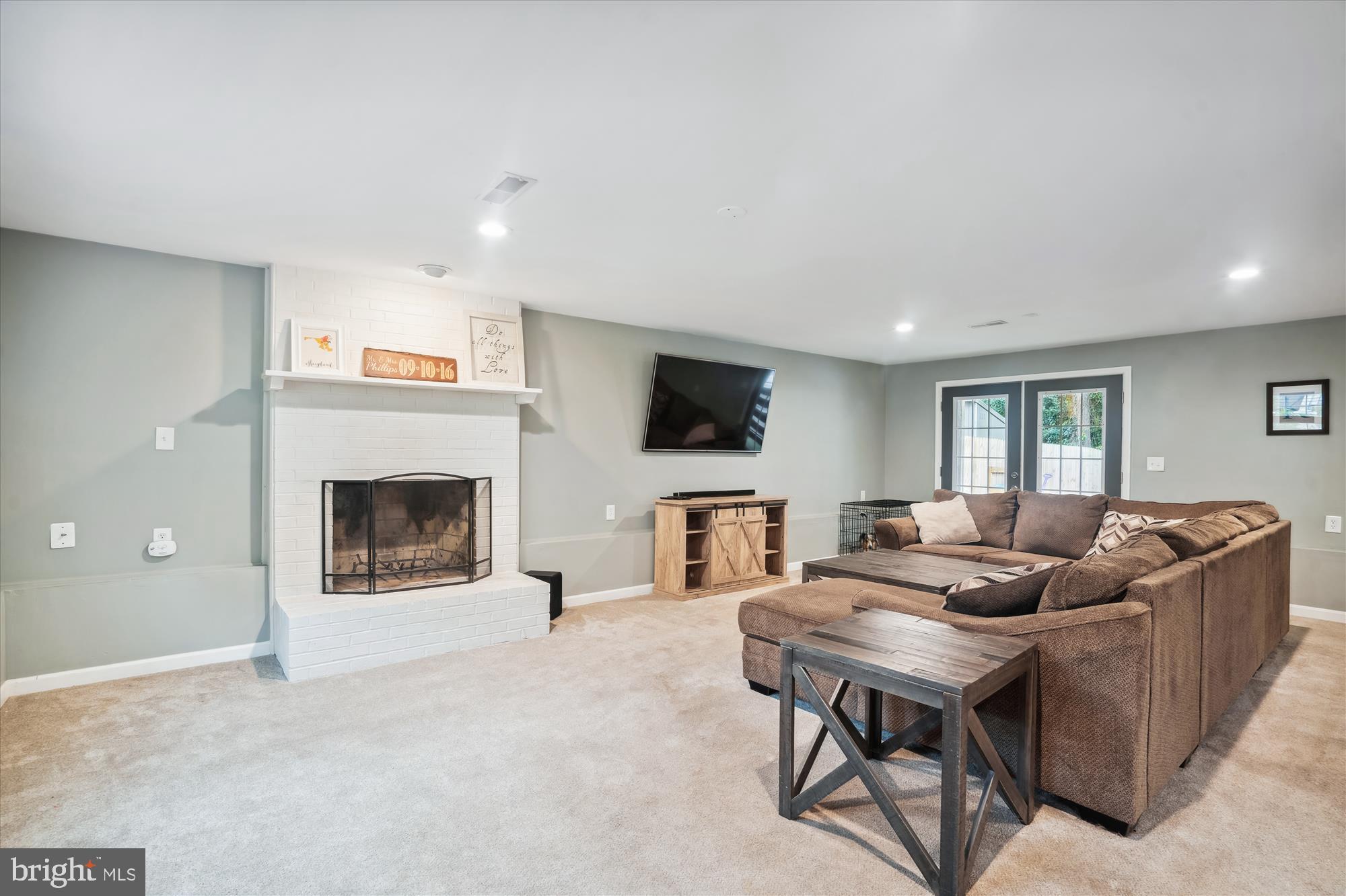 PARADISE BEACH - Residential