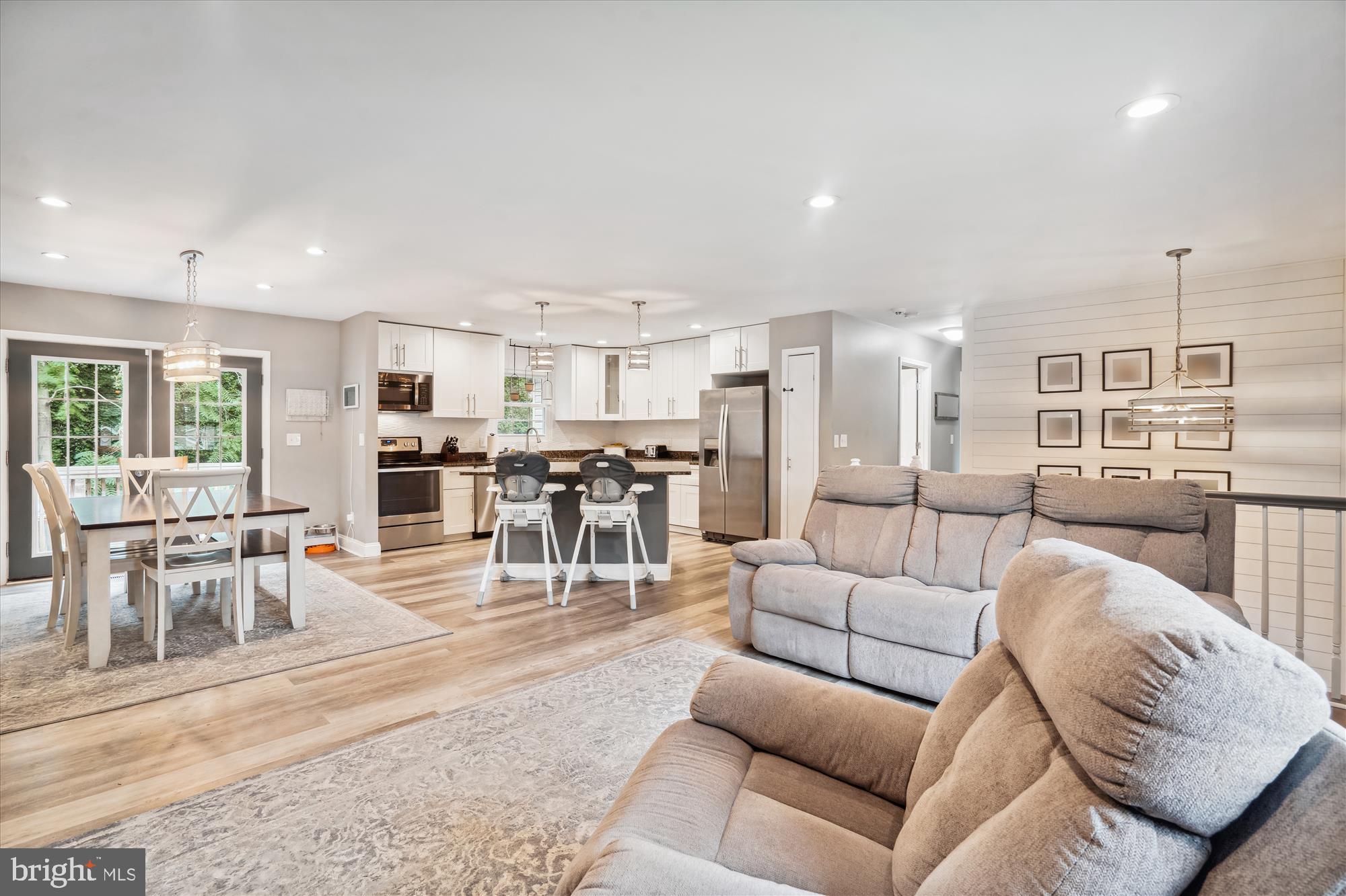 PARADISE BEACH - Residential