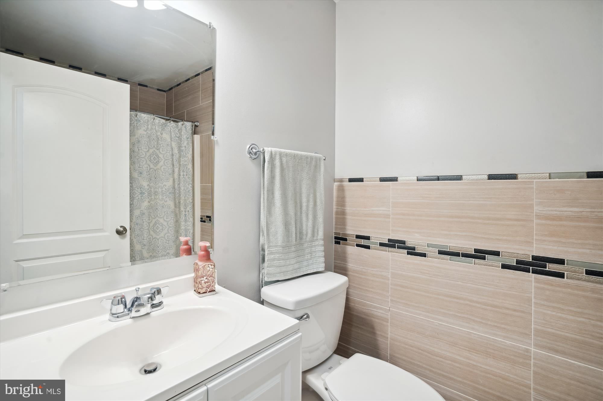 PARADISE BEACH - Residential