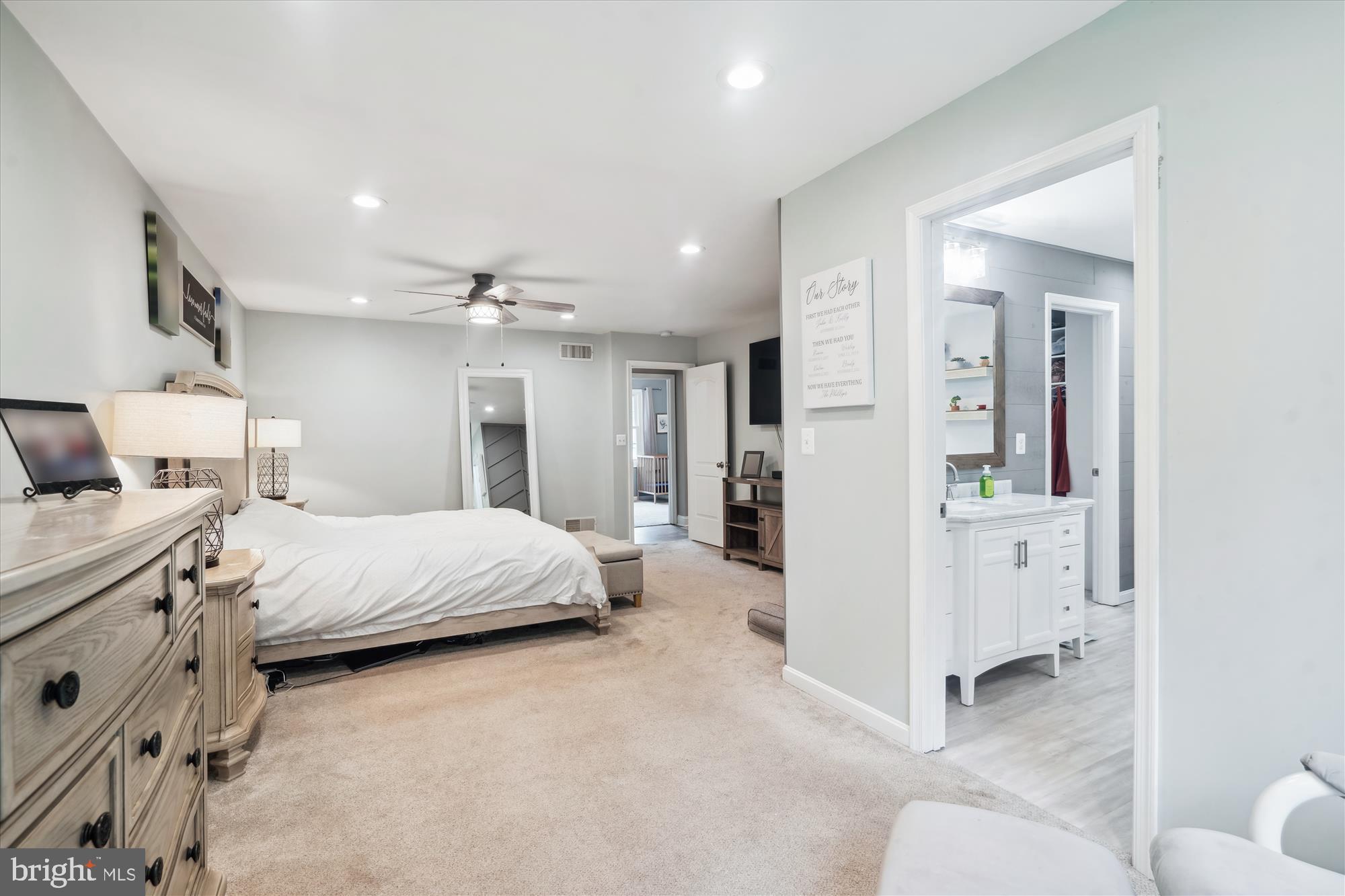 PARADISE BEACH - Residential