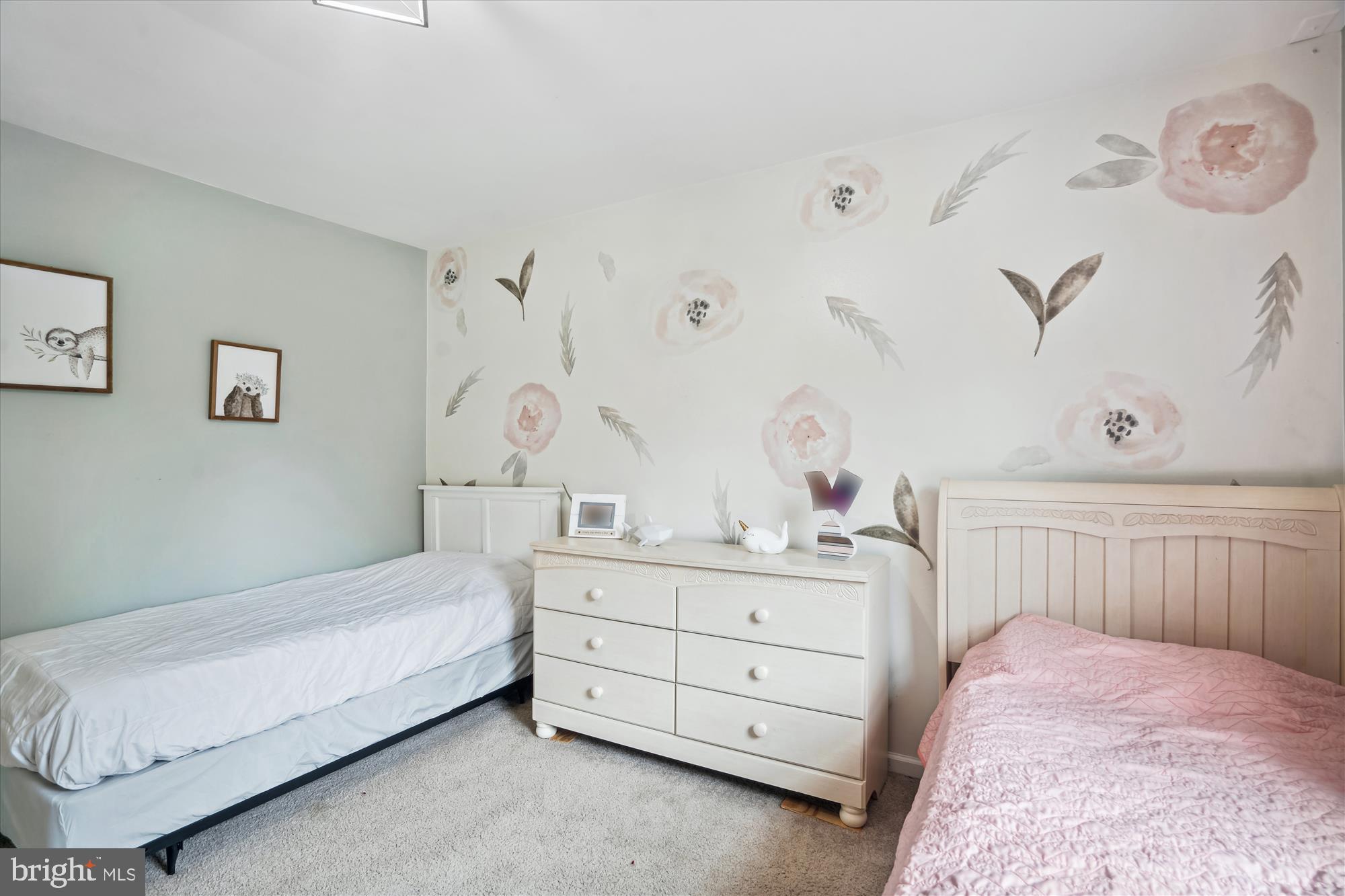 PARADISE BEACH - Residential