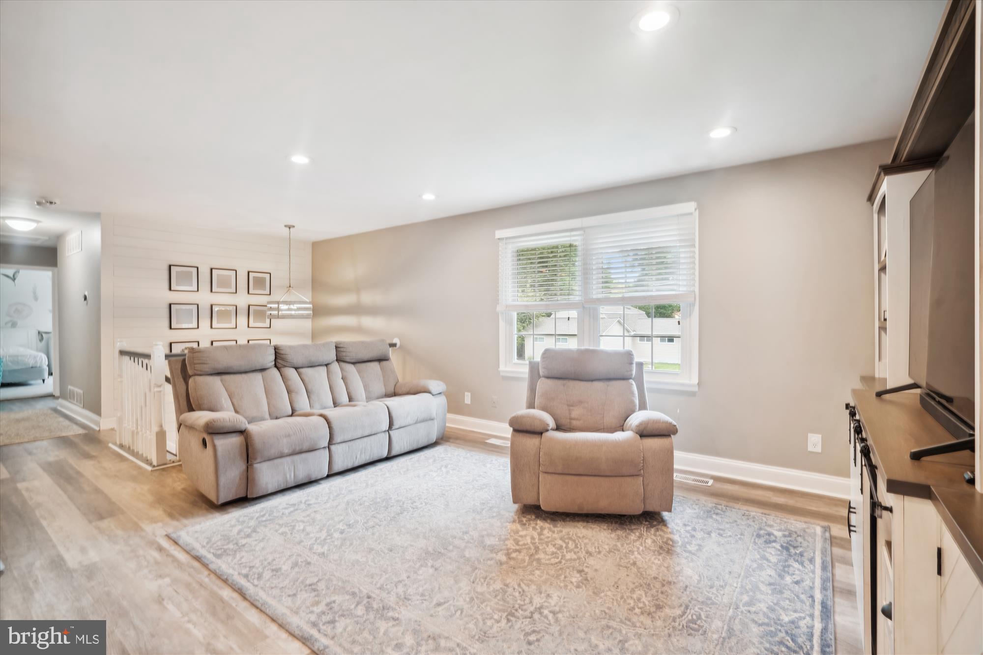 PARADISE BEACH - Residential