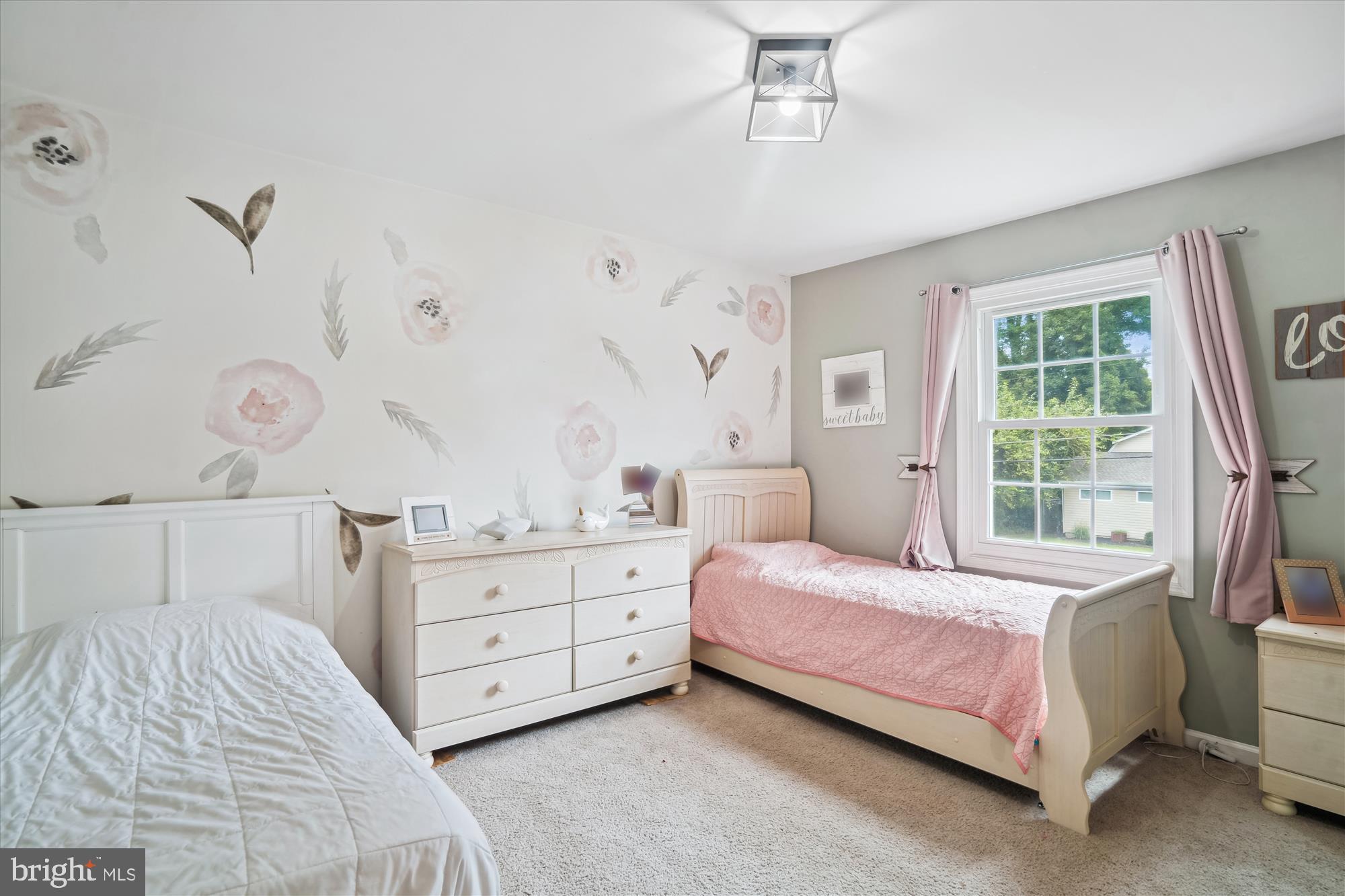 PARADISE BEACH - Residential