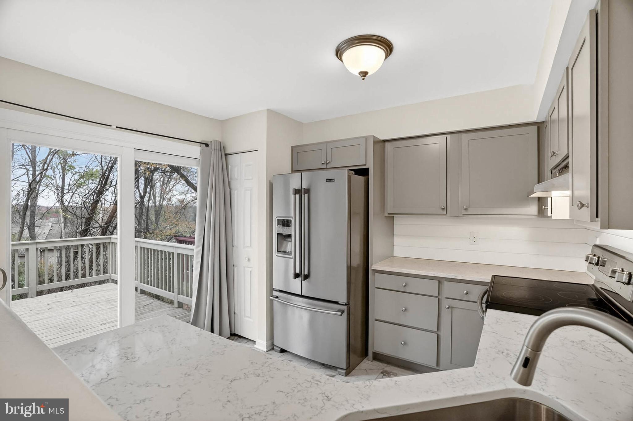 TOLL HOUSE - Residential Lease