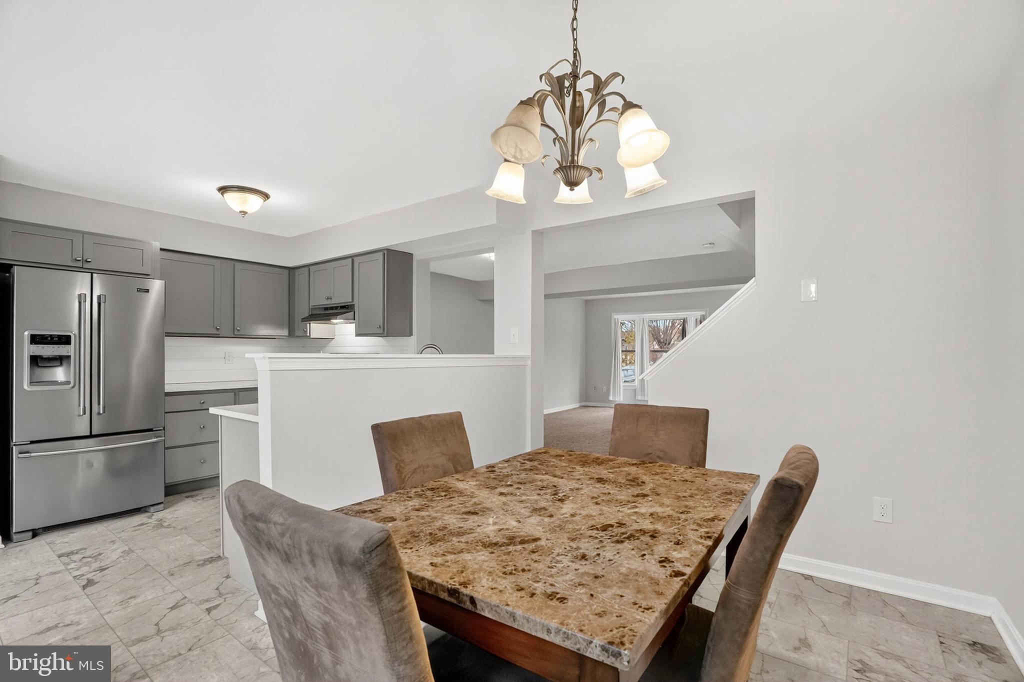 TOLL HOUSE - Residential Lease