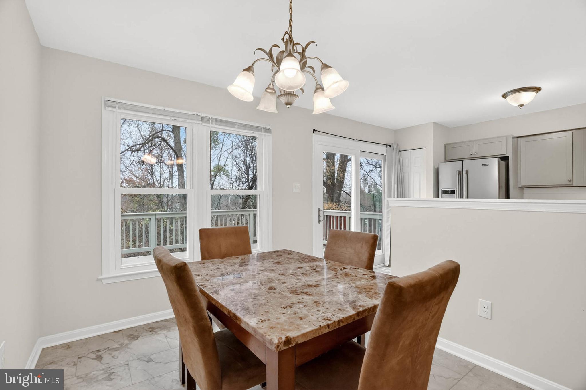 TOLL HOUSE - Residential Lease