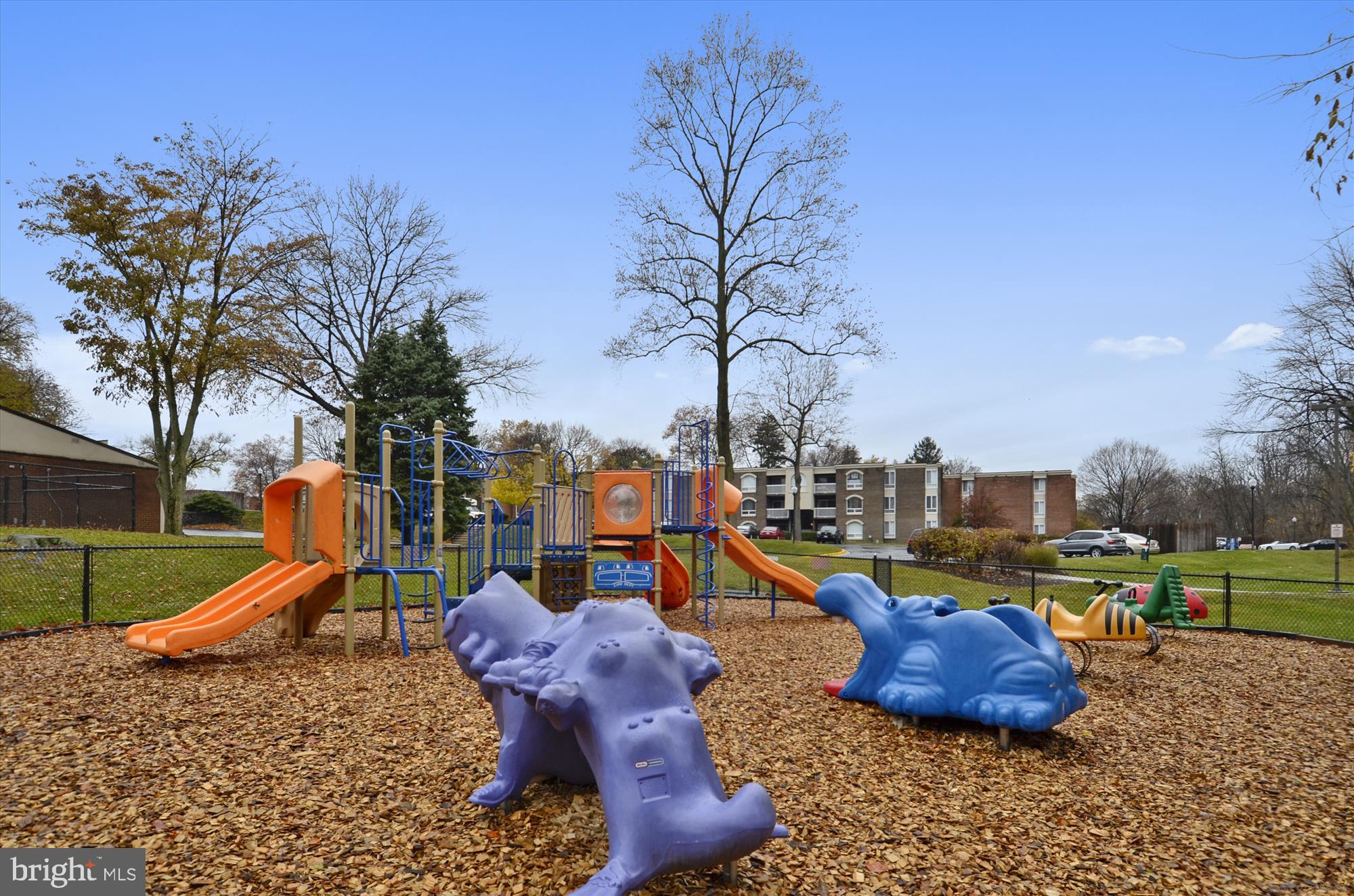 DIAMOND FARM - Residential