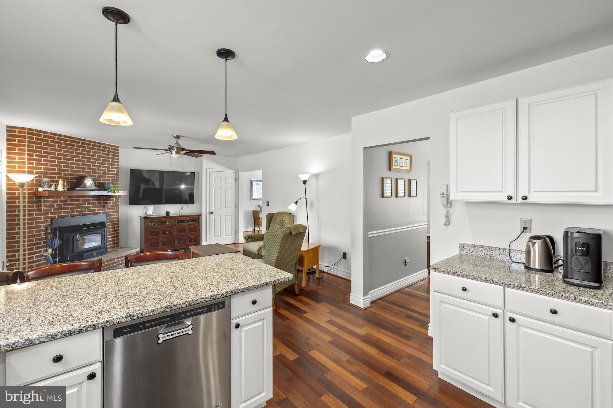 RED OAK HILLS - Residential