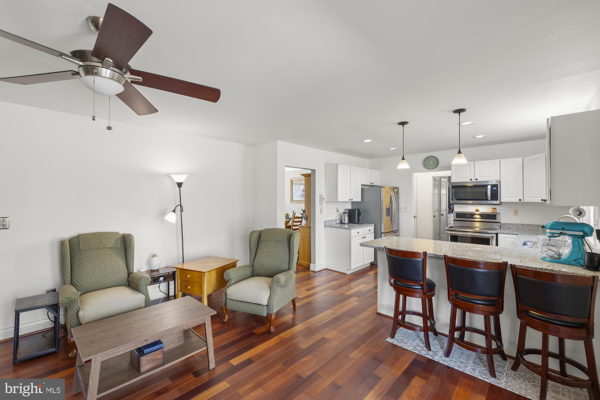 RED OAK HILLS - Residential