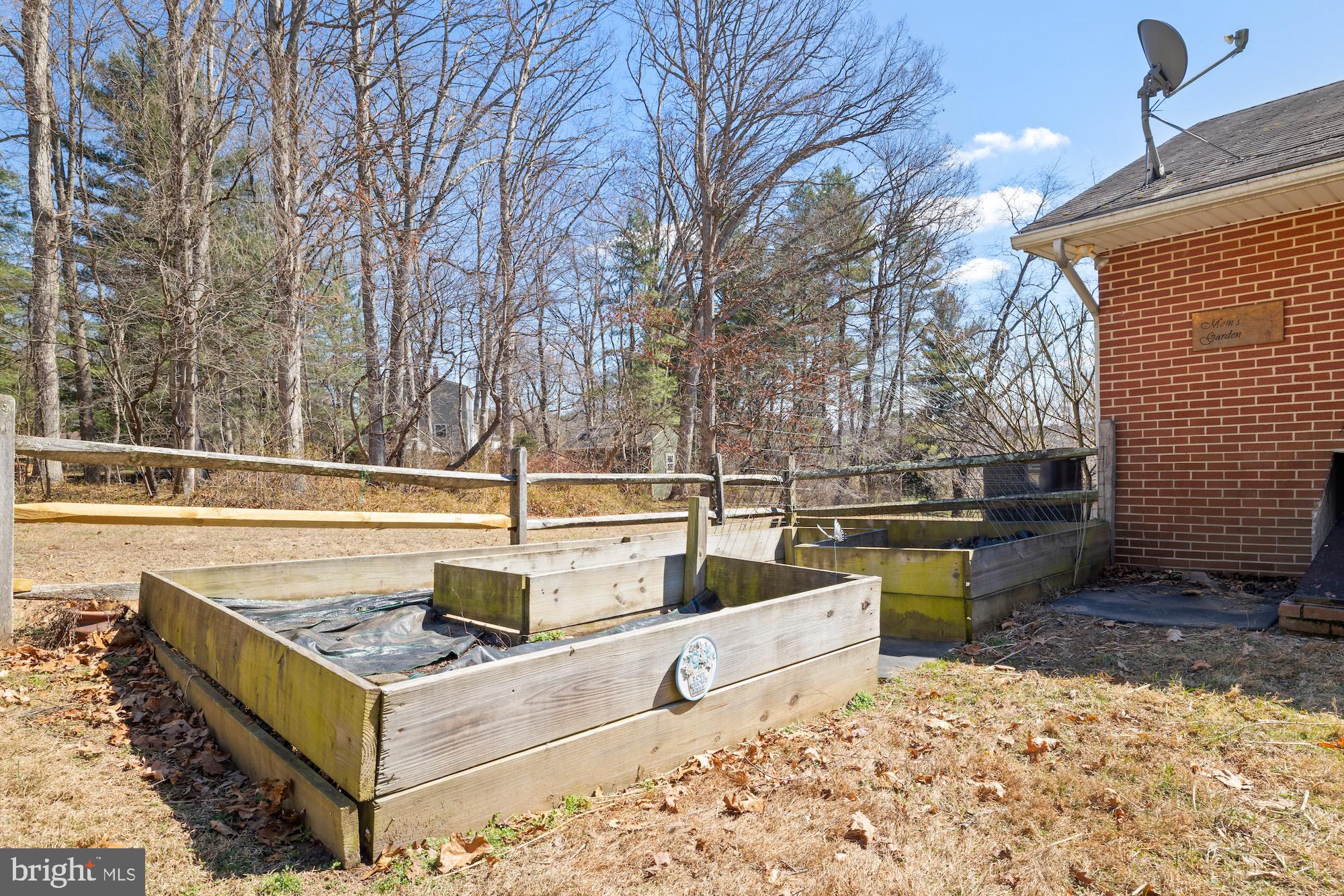 RED OAK HILLS - Residential