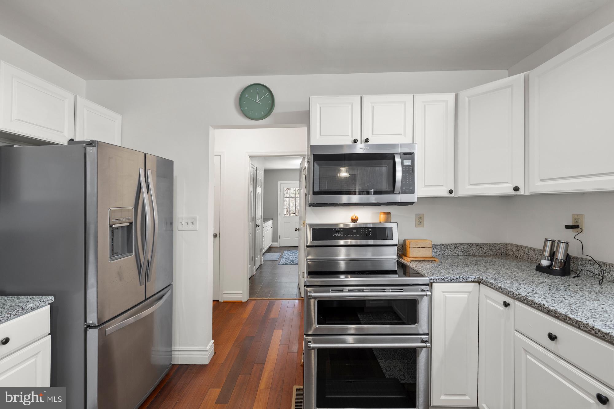 RED OAK HILLS - Residential