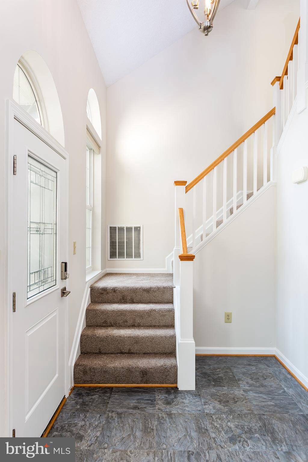 7913 KARA COURT