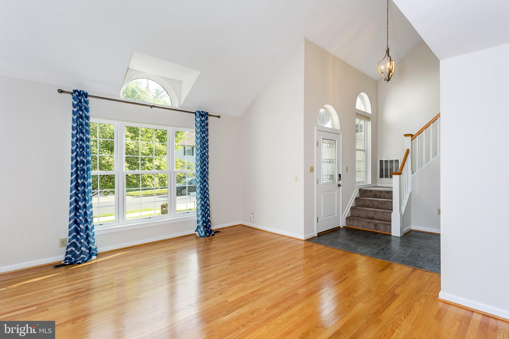 7913 KARA COURT
