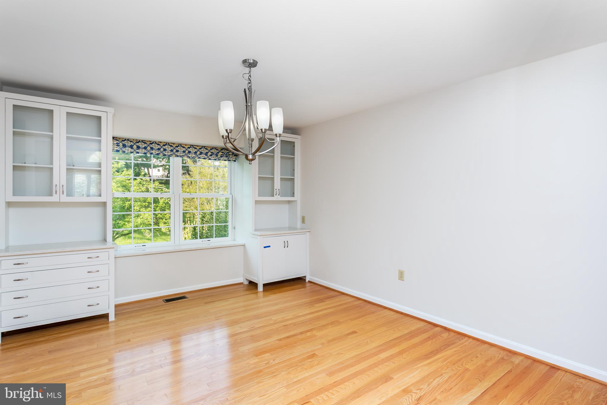 7913 KARA COURT