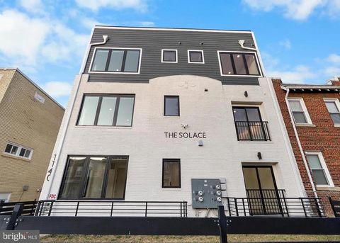 1140 OATES STREET NE 201 WASHINGTON DC 20002