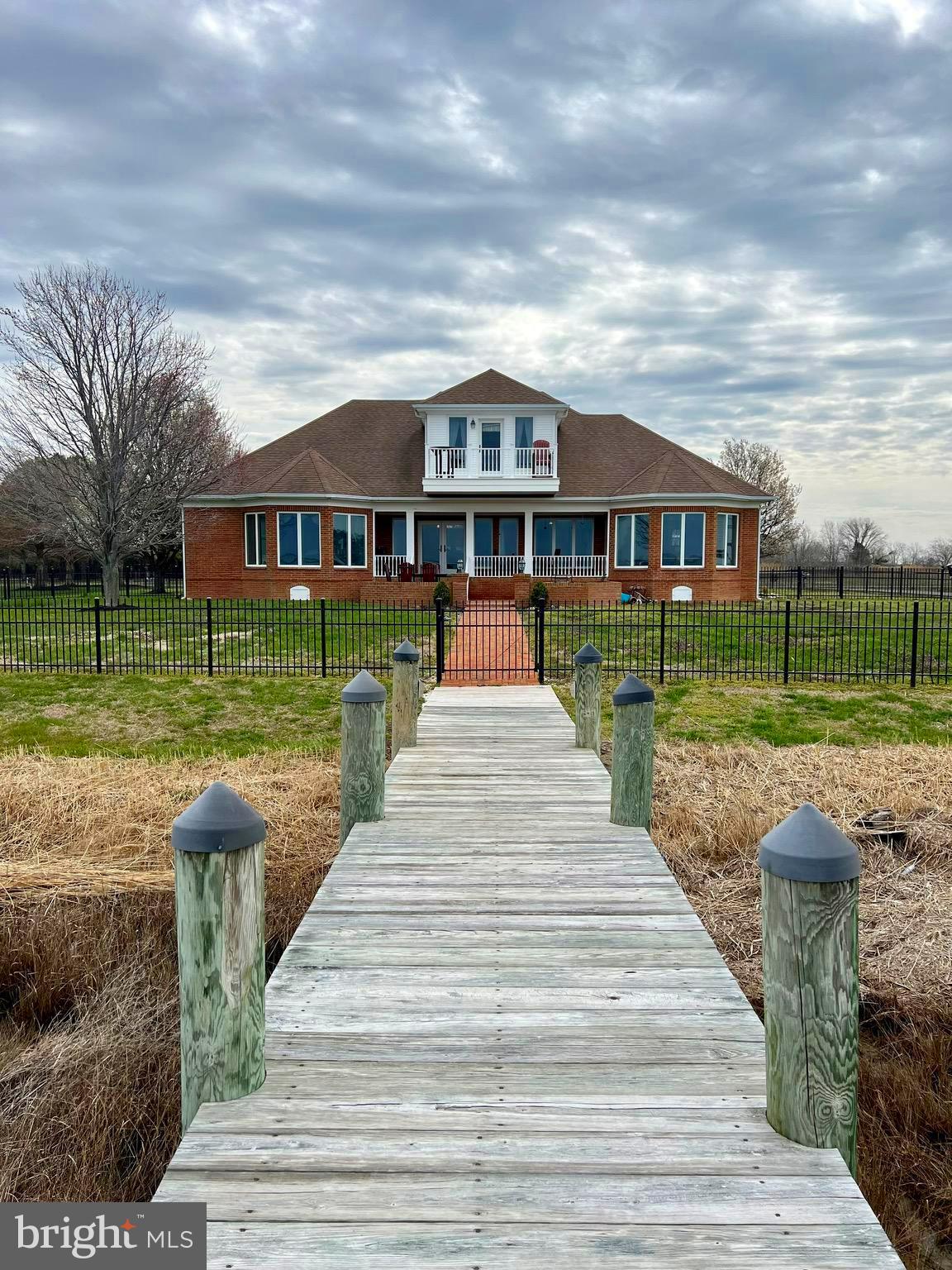 HAMMOCK POINTE - Residential