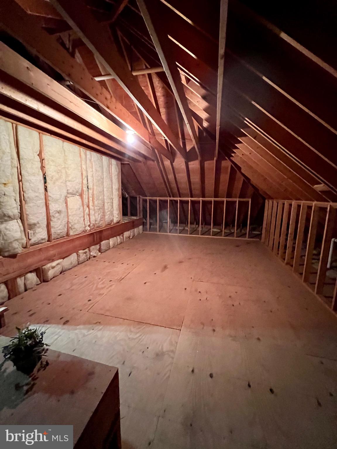 HAMMOCK POINTE - Residential