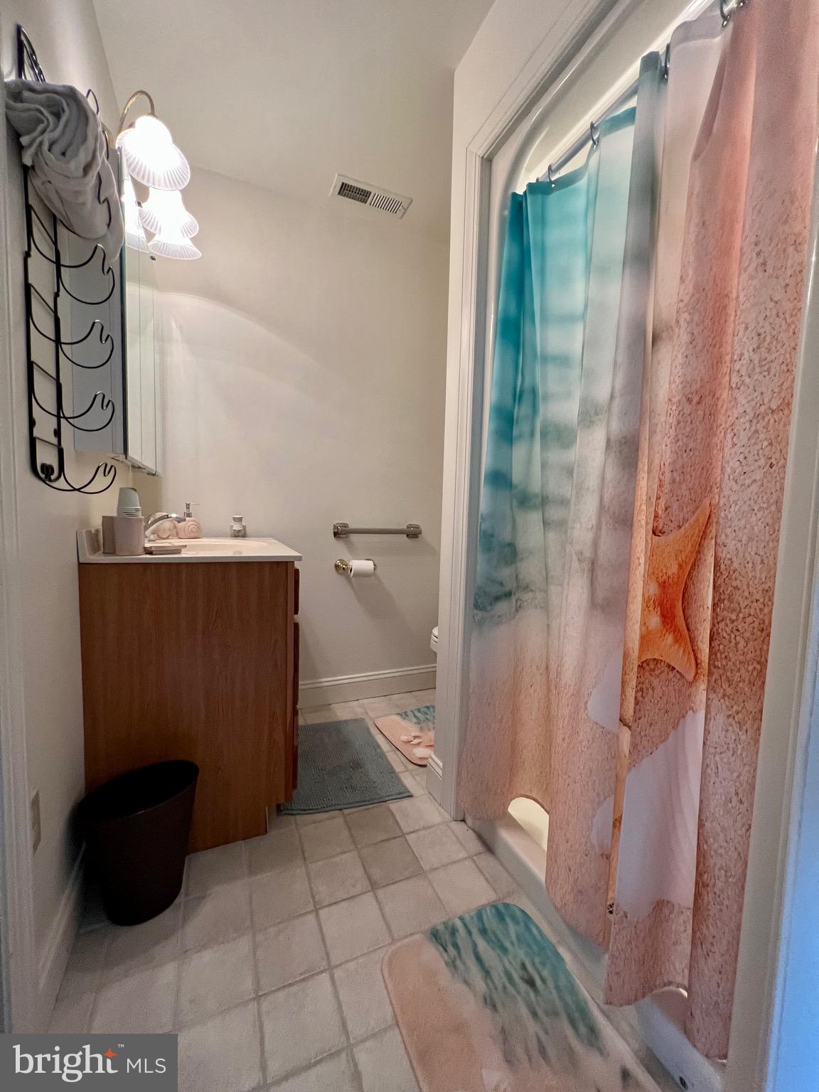 HAMMOCK POINTE - Residential