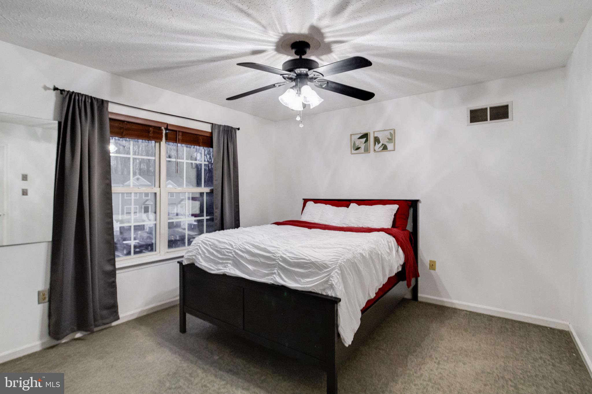 TIMBERBROOK - Residential