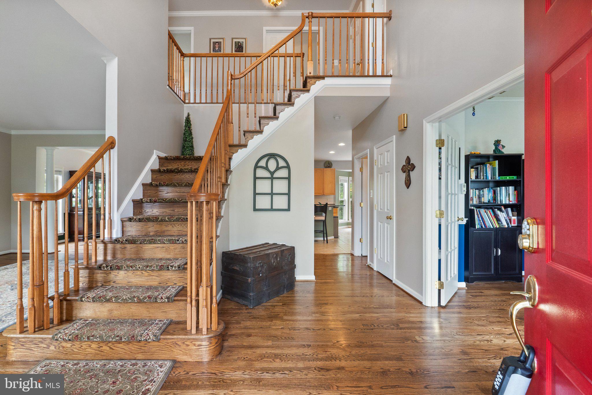 LOCUST HILL - Residential