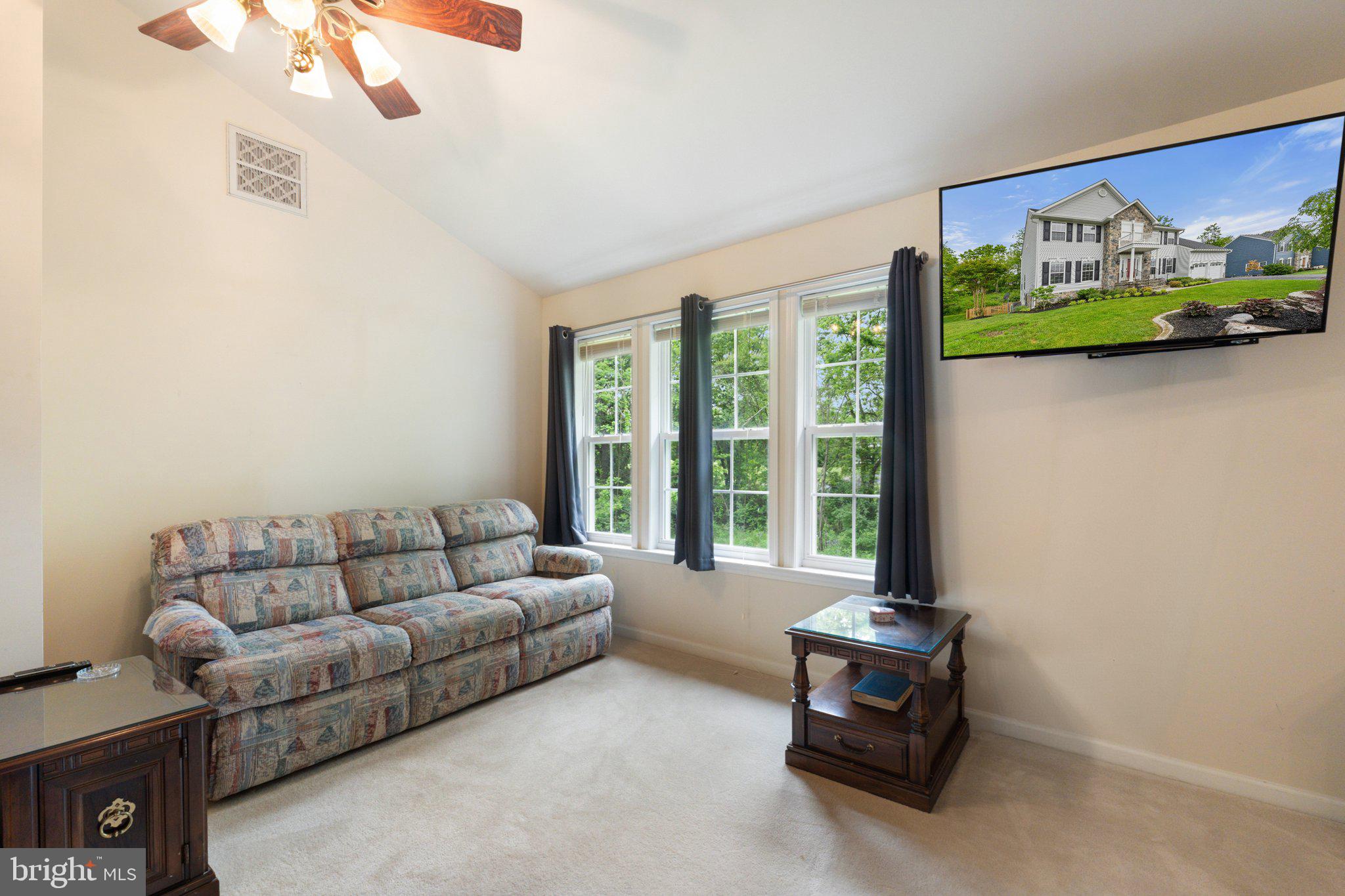 LOCUST HILL - Residential