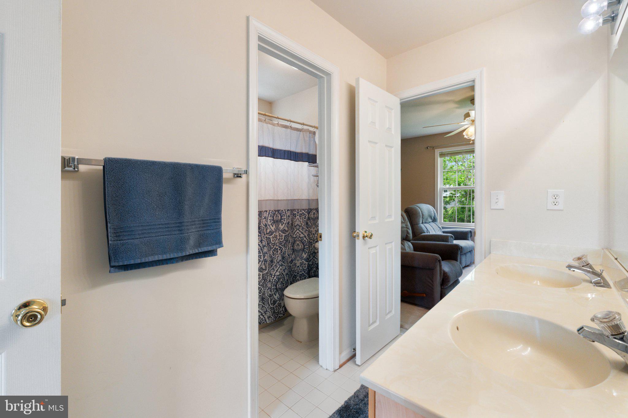 LOCUST HILL - Residential