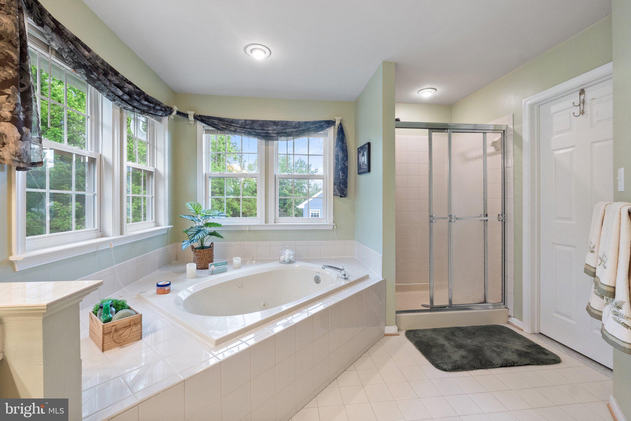 LOCUST HILL - Residential