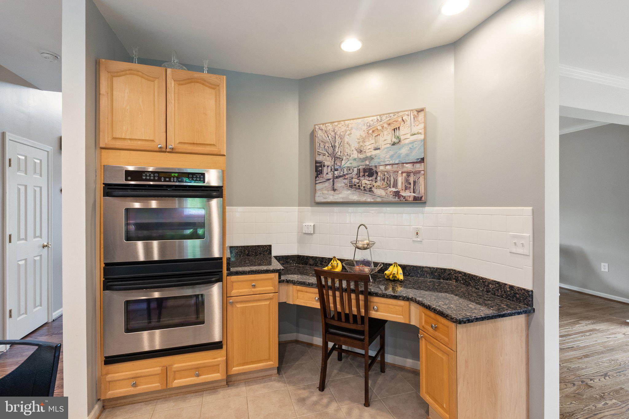 LOCUST HILL - Residential